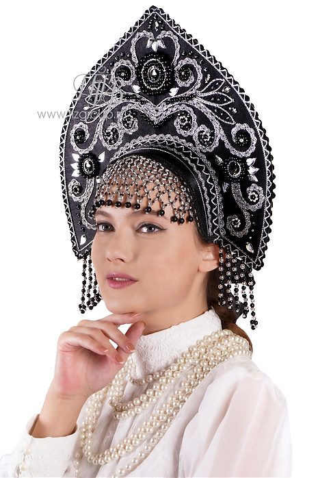 Русский народный кокошник, головной убор с жемчугом