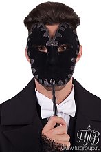 Черная бархатная маска