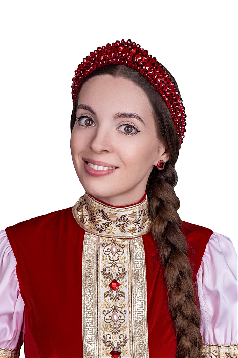 Красный кокошник 