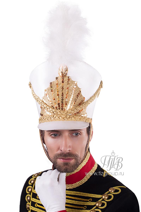 Белый кивер