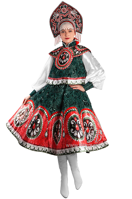 Женский русский народный костюм