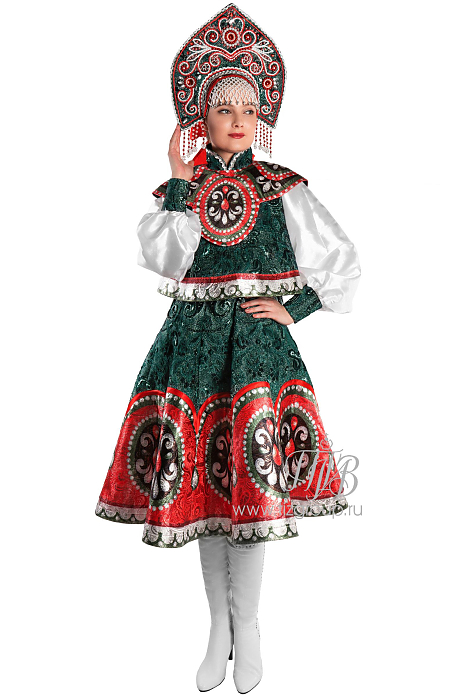 Женский русский народный костюм