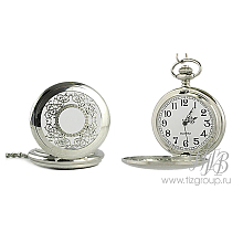 Карманные часы серебряного цвета